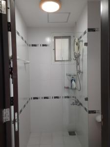 toilet căn hộ chung cư Phú Mỹ Căn hộ Block 01 chung cư Phú Mỹ đầy đủ nội thất