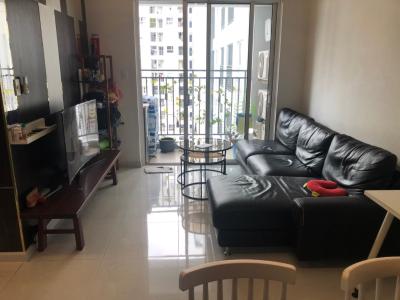 Phòng khách căn hộ Sunrise Riverside Căn hộ Sunrise Riverside tầng 15, view thành phố và sông.