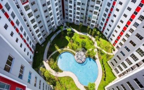 View nội khu Celadon City, Tân Phú Căn hộ Celadon City tầng trung, view nội khu mát mẻ.