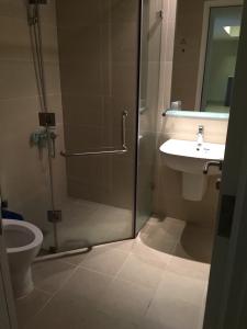 Phòng tắm căn hộ Masteri Thảo Điền Cho thuê căn hộ view sông, nội thất đầy đủ Masteri Thảo Điền