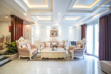 Bán nhà phố 3 tầng đường số 4, Tân Phong, Quận 7, đầy đủ nội thất, cách Lotte Mart 600m