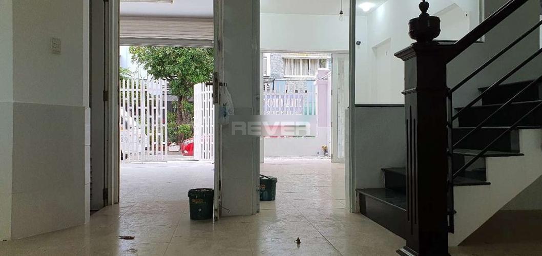 Bên trong biệt thự Lương Định Của, Quận 2 Biệt thự mặt tiền quận 2, diện tích 140m2, hướng Tây.