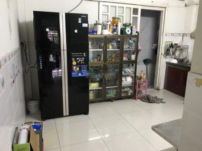 Bếp  nhà phố quận Thủ Đức Nhà hẻm đường số 4 Thủ Đức, nội thất cơ bản, diện tích 4.2x16m.