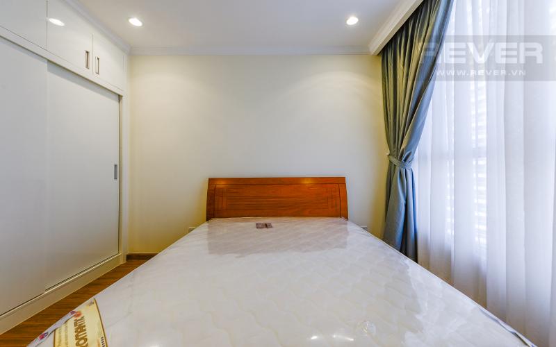 Phòng ngủ Căn hộ Vinhomes Central Park tầng cao Landmark 1 full nội thất