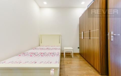 phòng ngủ 2 Căn hộ Vinhomes Central Park tầng trung Park 1 thiết kế hiện đại