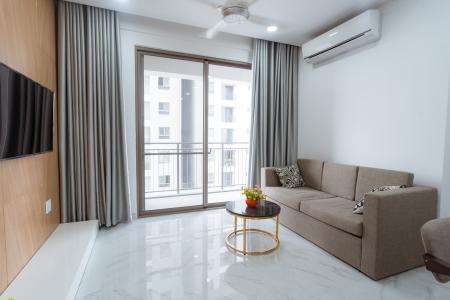Phòng khách căn hộ Saigon South Residence Cho thuê căn hộ 3PN, diện tích 104m2, đầy đủ nội thất, view nội khu toàn cảnh dự án Saigon South Residence.