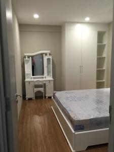 Phòng ngủ căn hộ The Gold View Căn hộ The Gold View đầy đủ nội thất, view sông mát mẻ trong lành.