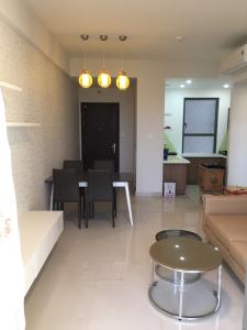 Phòng khách The Sun Avenue Bán căn hộ The Sun Avenue thiết kế hiện đại, nội thất cơ bản.