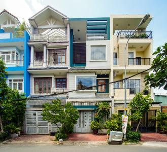 Cho thuê nhà phố 4 tầng đường 19, Q2, đầy đủ nội thất, view Landmark 81