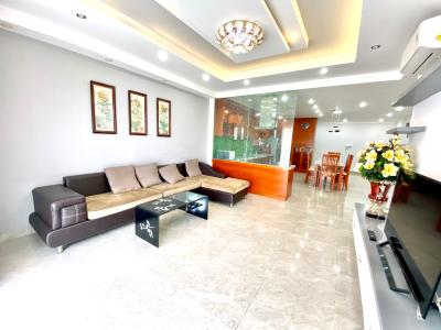 phòng khách căn hộ Sunrise City Căn hộ Sunrise City đầy đủ nội thất, view thành phố.