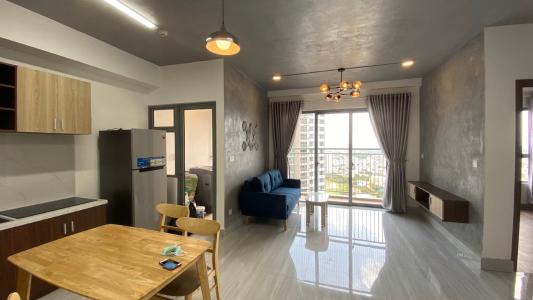 Phòng khách Palm Heights Quận 2 Căn hộ Palm Heights tầng cao, hướng Đông, view thành phố sầm uất.