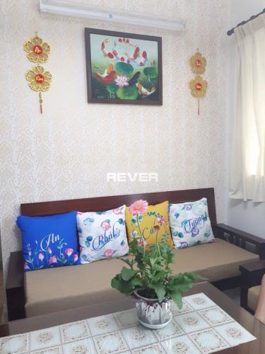 Phòng khách chung cư Lê Thành, Bình Tân Căn hộ chung cư Lê Thành tầng trung, hướng Đông Nam.