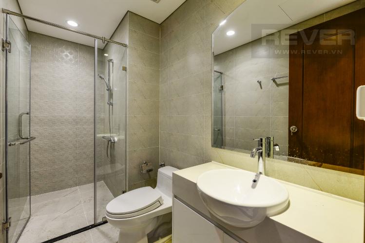 Phòng tắm Officetel Vinhomes Central Park 2 phòng ngủ tầng trung L4 đầy đủ tiện nghi