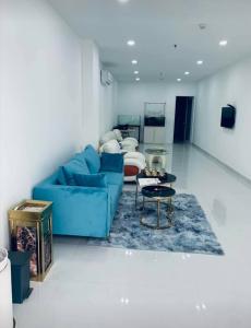 Bên trong căn TM Moonlight Boulevard Bình Tân Shophouse Moonlight Boulevard bàn giao nội thất cơ bản.