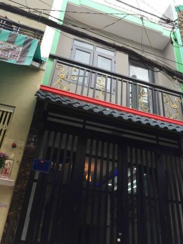 Mặt tiền nhà phố Quận 7 Nhà phố diện tích sử dụng 30.8m2, có sổ hồng và pháp lý rõ ràng.