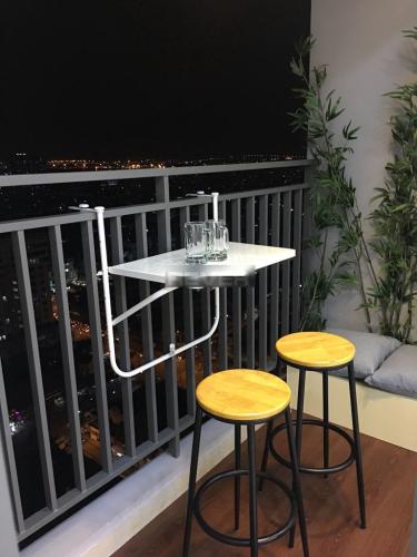 Căn hộ RiverGate Residence, Quận 4 Căn hộ RiverGate Residence view thành phố, nội thất tiện nghi.