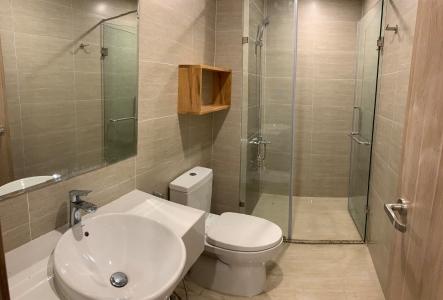 nhà wc 2 căn hộ Vinhomes Grand Park  Căn hộ Vinhomes Grand Park tầng cao, đầy đủ nội thất