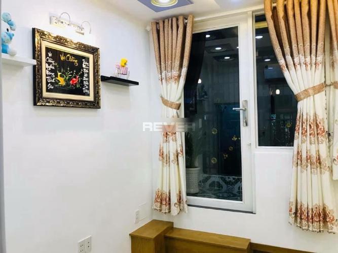 Nhà nguyên căn hẻm đường Lê Văn Duyệt, diện tích 4m x5m