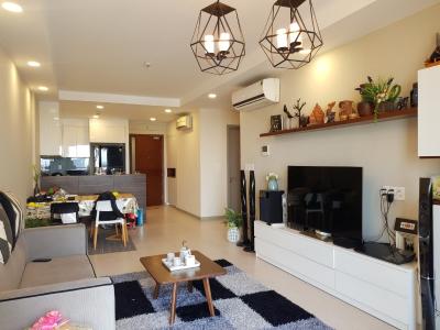 Phòng khách căn hộ THE GOLD VIEW Bán căn hộ The Gold View 2PN, tháp A, đầy đủ nội thất, view hồ bơi và kênh Bến Nghé