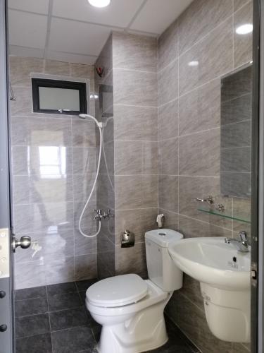 Toilet Căn hộ Thủ Thiêm Garden Bán căn hộ Thủ Thiêm Garden tầng trung, diện tích 49.64m2 - 2 phòng ngủ, không có nội thất