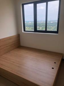 giường ngủ era town Bán căn hộ Era Town tầng cao, thiết kế hiện đại, nội thất cơ bản.