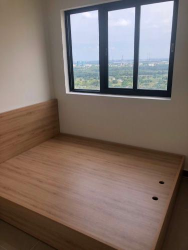 giường ngủ era town Bán căn hộ Era Town tầng cao, thiết kế hiện đại, nội thất cơ bản.