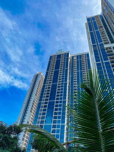 Căn hộ Eco Green Saigon , Quận 7 Căn hộ Eco Green Saigon tầng 15 ban công hướng Đông Nam, nội thất đầy đủ.