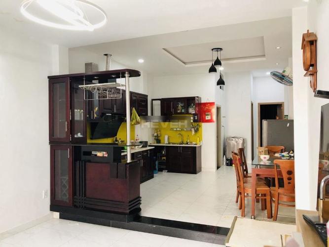 Phòng bếp nhà phố Thủ Đức Nhà phố quận Thủ Đức 80m2, đầy đủ nội thất, hẻm xe hơi.