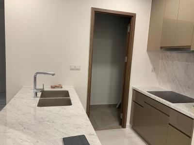 Bếp căn hộ 2PN KingDom 101 Cho thuê căn hộ Kingdom 101 thuộc tầng trung, diện tích 79m2 2PN