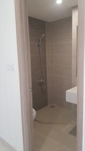 Phòng tắm  căn hộ Vinhomes Grand Park Căn hộ Vinhomes Grand Park nội thất cơ bản, view thành phố.