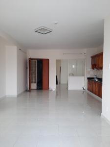 Không gian căn hộ Kim Hồng Fortuna, Tân Phú Căn hộ Kim Hồng Fortuna view thành phố thoáng mát, hướng Đông Nam.