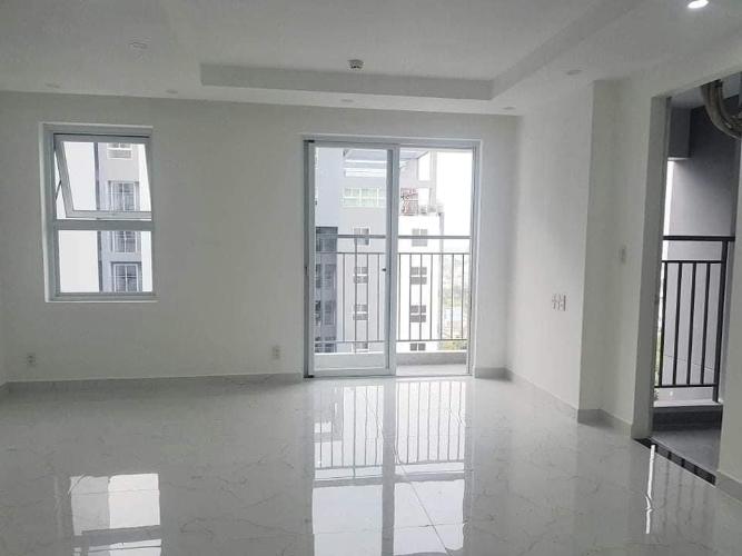 Phòng khách Conic Riverside, Quận 8 Căn hộ Conic Riverside tầng trung, view nội khu yên tĩnh.