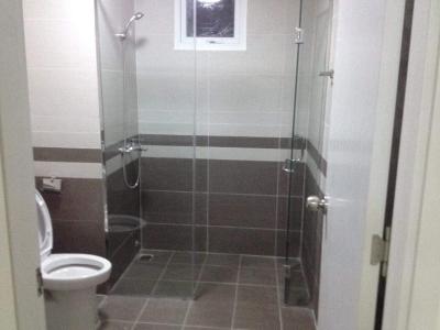 Toilet căn hộ THE PARK RESIDENCE Bán căn hộ The Park Residence 2PN, tầng thấp, diện tích 62m2, không có nội thất