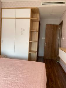 Phòng ngủ , Căn hộ The Golden Star , Quận 7 Căn hộ chung cư The Golden Star tầng 16 view thoáng mát, đầy đủ nội thất.