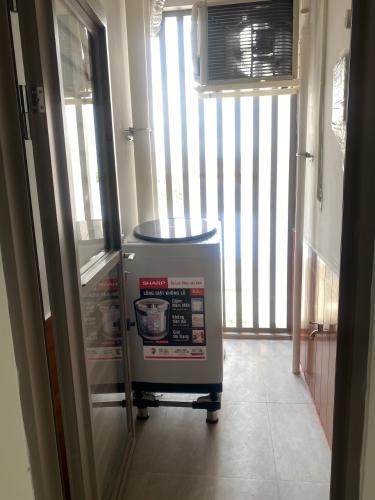 logia Cho thuê căn hộ Saigon South Residence tầng thấp, diện tích 75m2, ban công hướng Đông