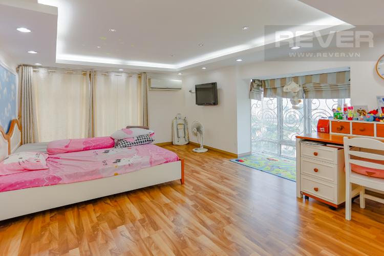 Phòng Ngủ 2 Duplex Phú Hoàng Anh 3 phòng ngủ view hồ bơi