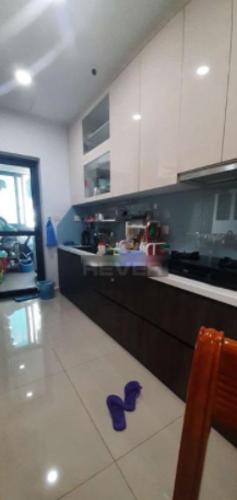 Phòng bếp Celadon City, Tân Phú Căn hộ Celadon City tầng trung, view nội khu mát mẻ.