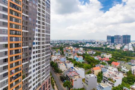 View cảnh căn hộ The Sun Avenue Căn hộ The Sun Avenue tầng trung, view thành phố nhộn nhịp.