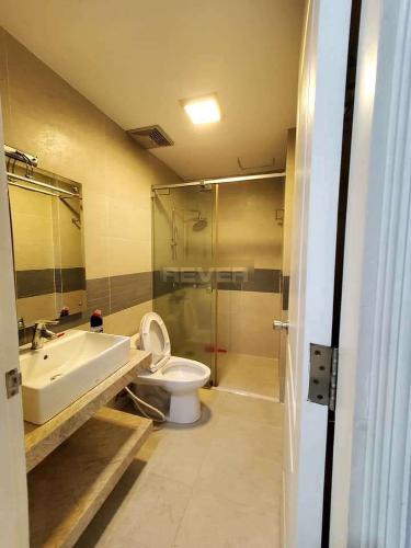 Phòng tắm căn hộ La Casa Căn hộ La Casa nội thất cơ bản, view thoáng mát.