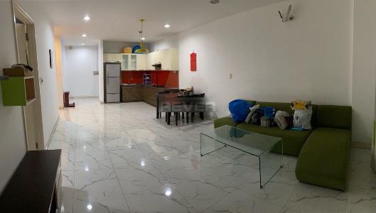 Căn hộ Carina Plaza hướng Nam, đầy đủ nội thất.