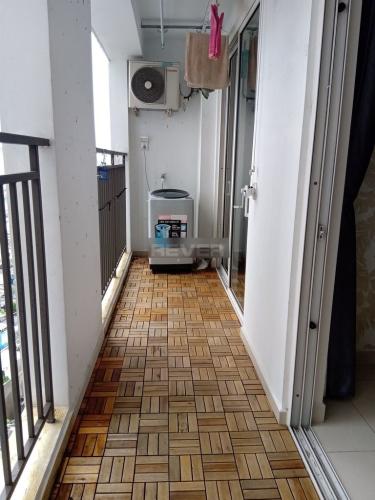 Căn hộ Richstar, Tân Phú Căn hộ Richstar tầng trung, ban công hướng Đông Bắc, view sân bay.