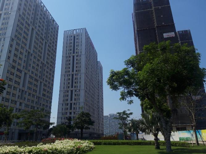 View căn hộ CitiSoho Bán căn hộ CitiSoho, diện tích 54.7m2 - 2 phòng ngủ, tầng thấp, không có nội thất, cửa hướng Đông Nam.