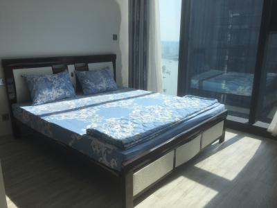 Phòng ngủ căn hộ Vinhomes Golden River Cho thuê căn hộ Vinhomes Golden River 2PN, diện tích 70m2, đầy đủ nội thất, view sông Sài Gòn