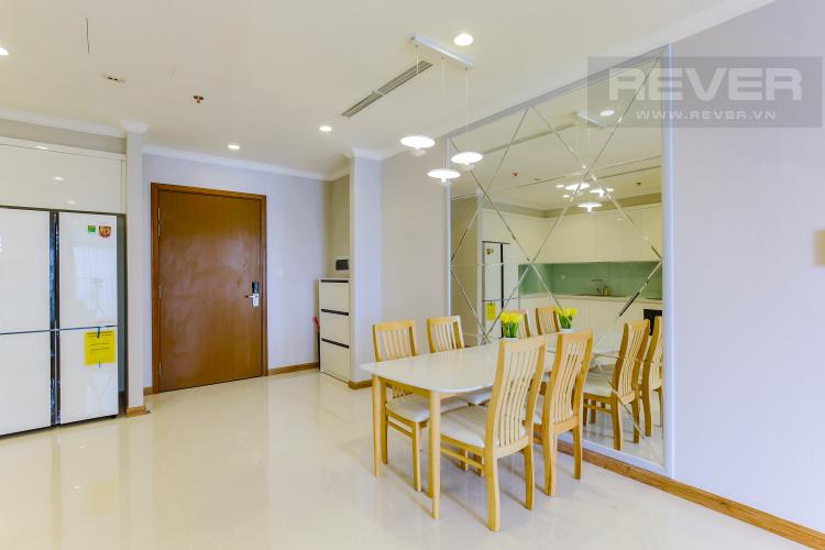 Bàn Ăn Căn hộ Vinhomes Central Park tầng cao Landmark 2 view đẹp về sông và Landmark 81