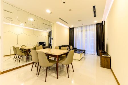 Căn hộ Vinhomes Central Park tầng cao Park 6 rộng rãi, thoáng mát, view sông