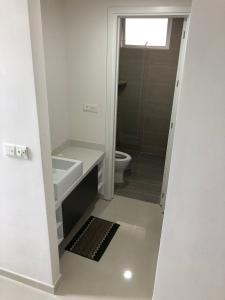 Phòng tắm  căn hộ Vista Verde Bán căn hộ duplex Vista Verde thiết kế thông tầng, view thành phố.