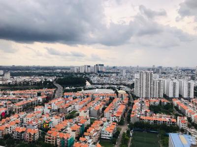 View căn hộ Sunsire City Căn hộ Sunrise City khu North ban công lớn view thành phố thoáng mát.