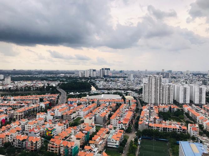 View căn hộ Sunsire City Căn hộ Sunrise City khu North ban công lớn view thành phố thoáng mát.