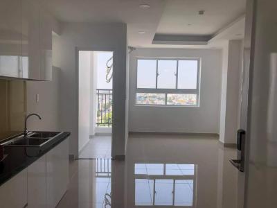 Bên trong căn hộ Moonlight Boulevard Bình Tân Căn hộ Moonlight Boulevard không nội thất, view thoáng mát.