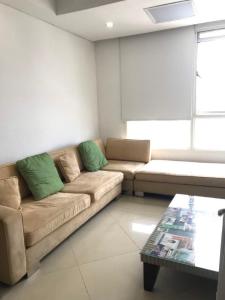 Bán căn hộ The Manor tầng thấp, 3 phòng ngủ, diện tích rộng rãi 123.8m2, đầy đủ nội thất